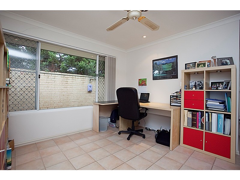 2 Catenary Court, Mullaloo WA 6027