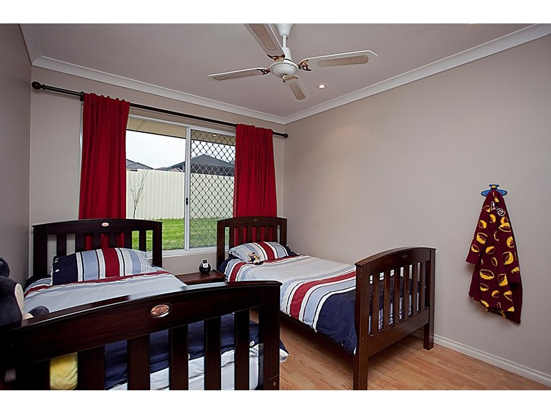 2 Catenary Court, Mullaloo WA 6027