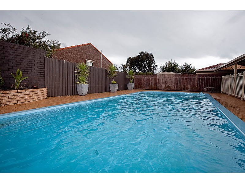 2 Catenary Court, Mullaloo WA 6027