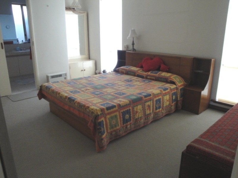 5 Kilkenny Place, Marangaroo WA 6064