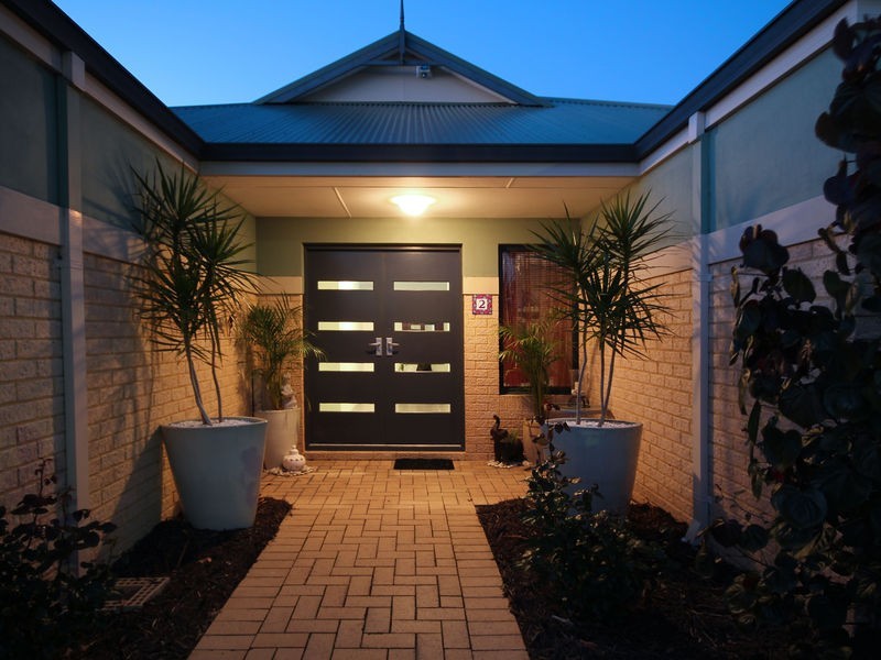 2 Bittern Street, Tapping WA 6065