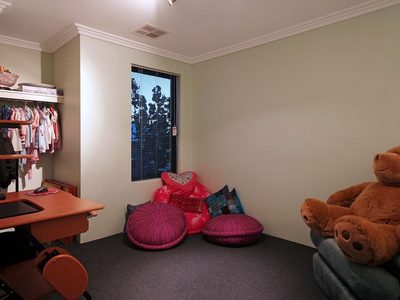 2 Bittern Street, Tapping WA 6065