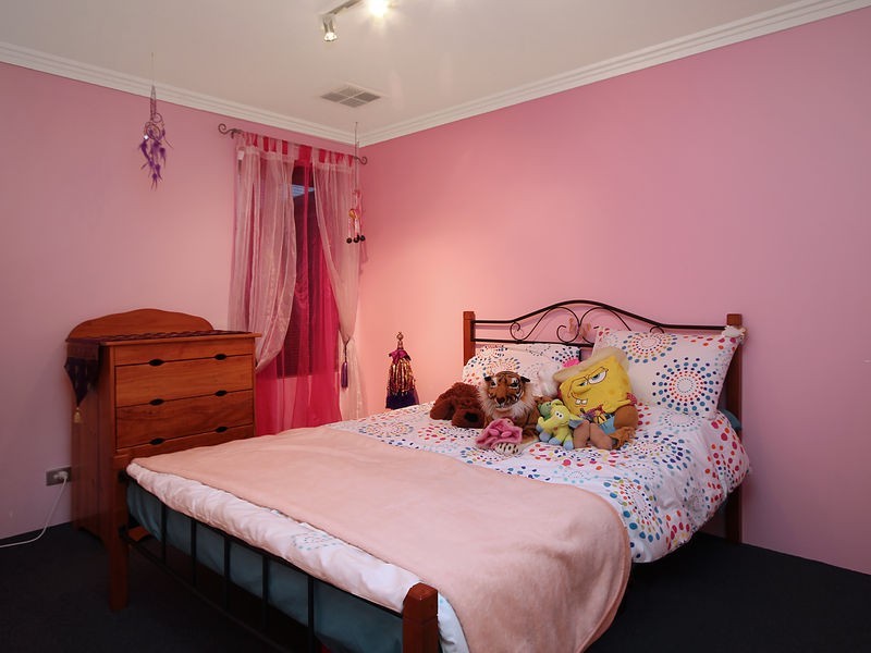 2 Bittern Street, Tapping WA 6065