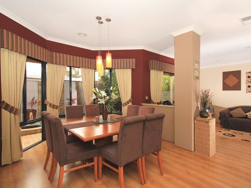 10 Carpenter Chase, Wanneroo WA 6065