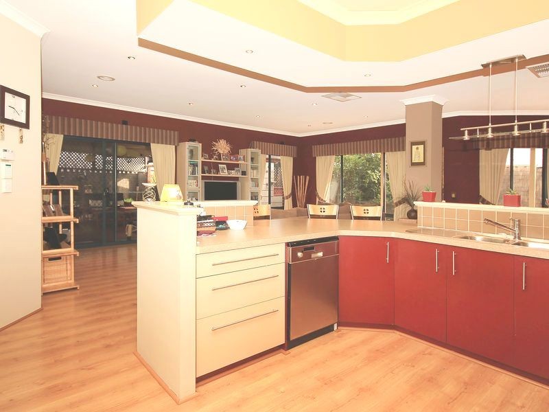 10 Carpenter Chase, Wanneroo WA 6065