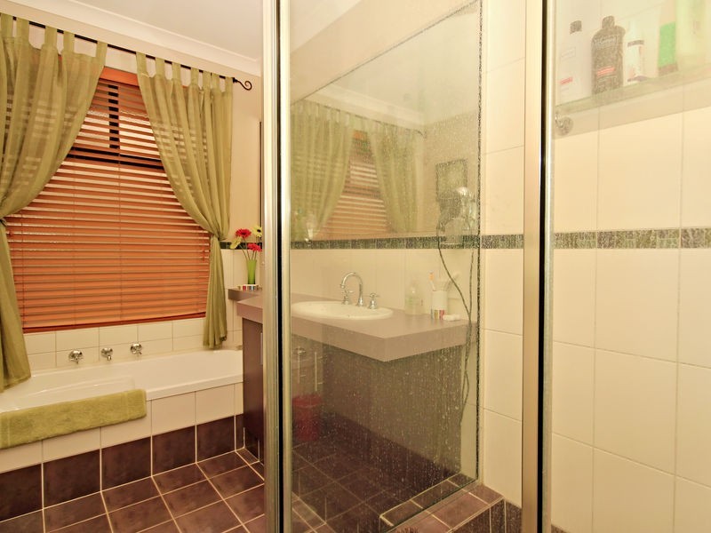 10 Carpenter Chase, Wanneroo WA 6065