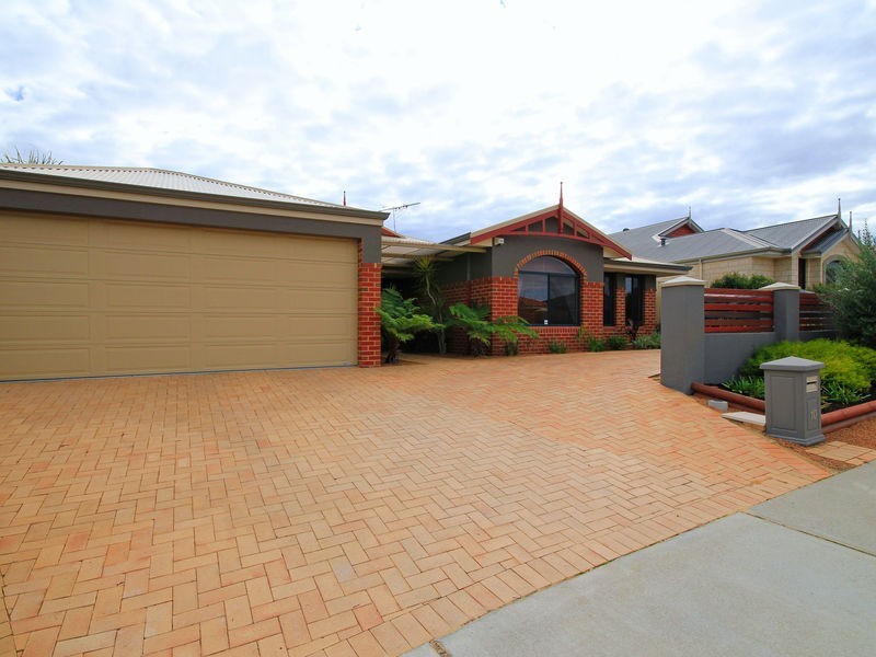 10 Carpenter Chase, Wanneroo WA 6065