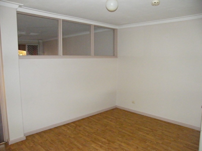 8b Thompson Drive, Wanneroo WA 6065