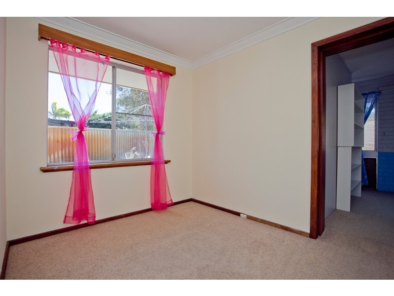 10 Warruga Way, Wanneroo WA 6065