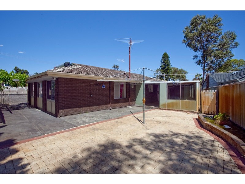 10 Warruga Way, Wanneroo WA 6065