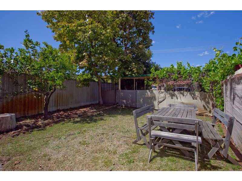 10 Warruga Way, Wanneroo WA 6065