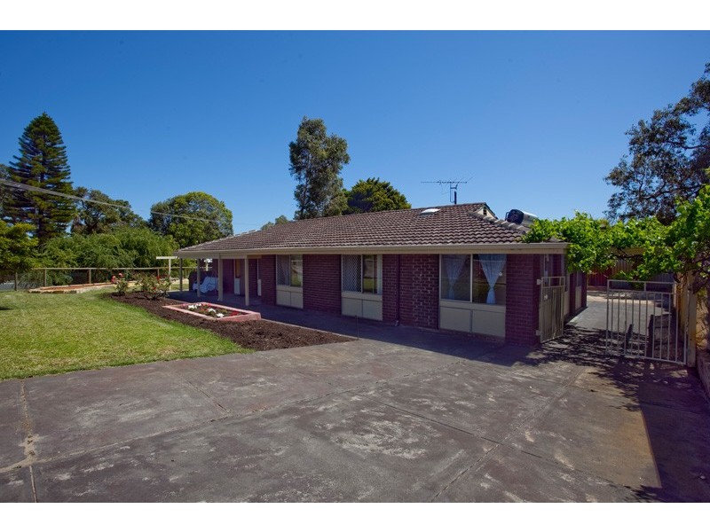 10 Warruga Way, Wanneroo WA 6065