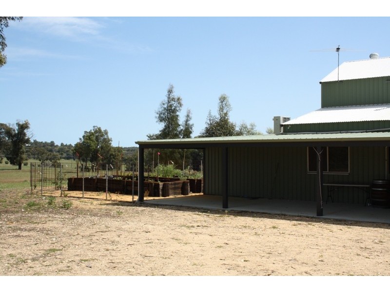 80 Rangeview Drive, Gingin WA 6503