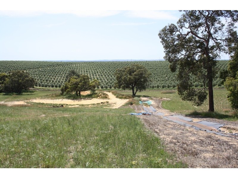 80 Rangeview Drive, Gingin WA 6503