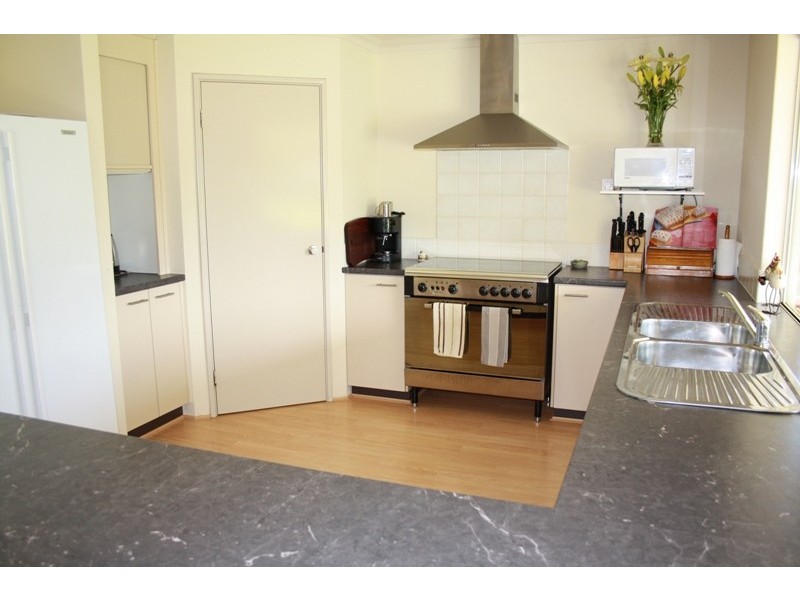 100 Dooling Road, Gingin WA 6503