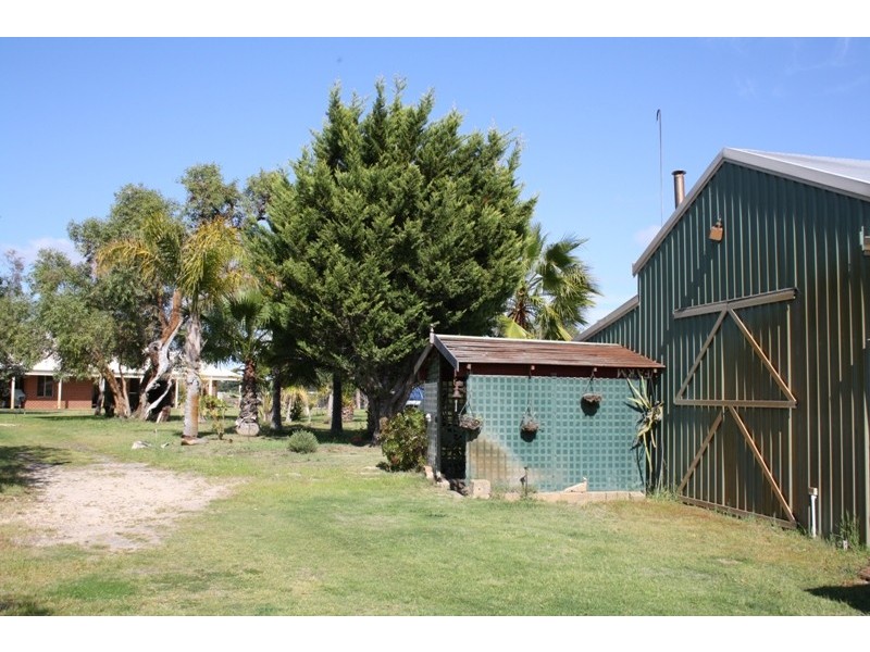 100 Dooling Road, Gingin WA 6503