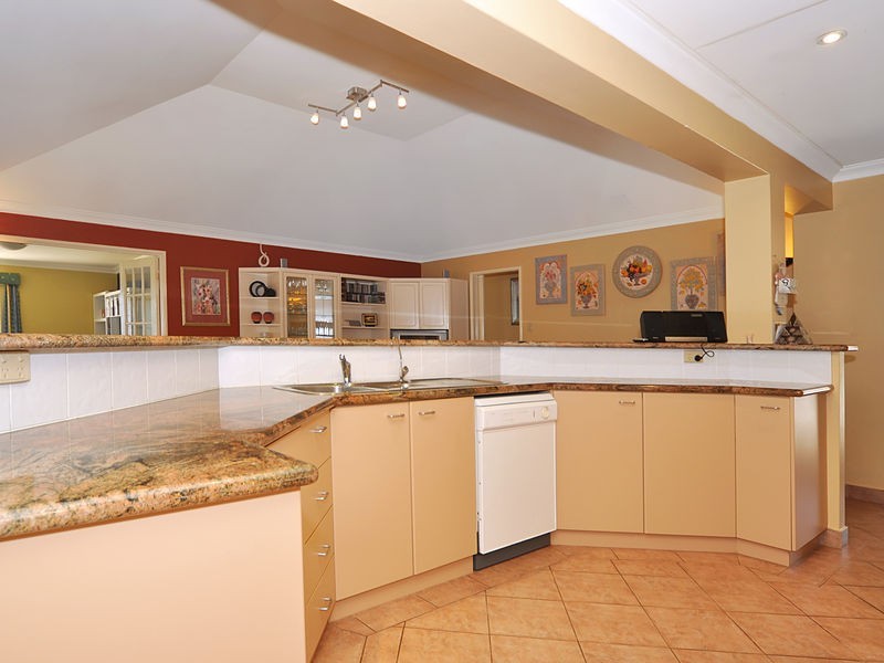 144 Southern Cross Circle, Ocean Reef WA 6027