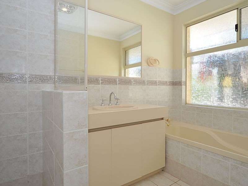 144 Southern Cross Circle, Ocean Reef WA 6027