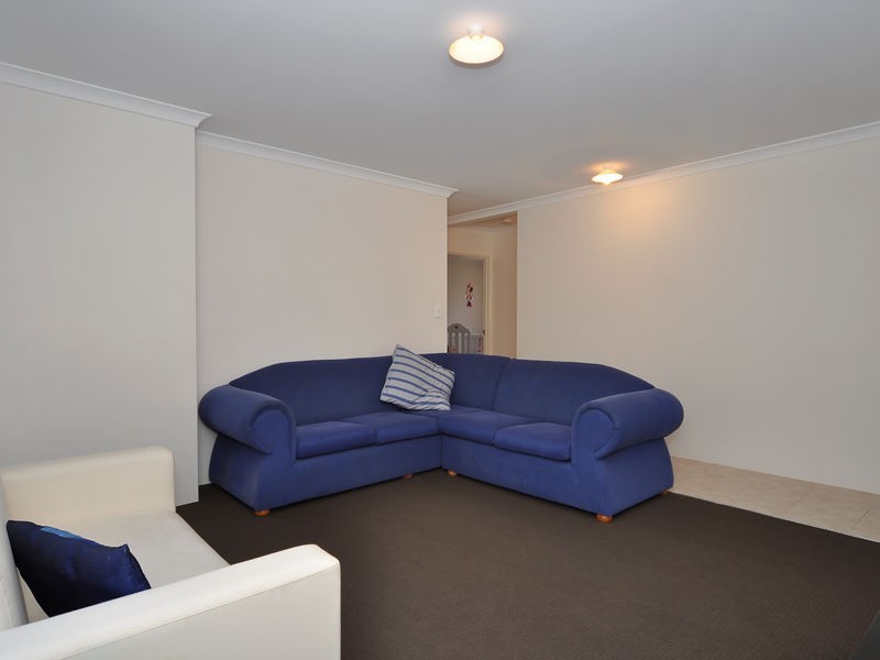 14 Sessilis Road, Banksia Grove WA 6031