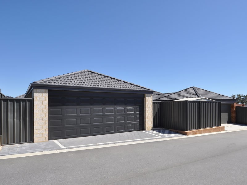 14 Sessilis Road, Banksia Grove WA 6031