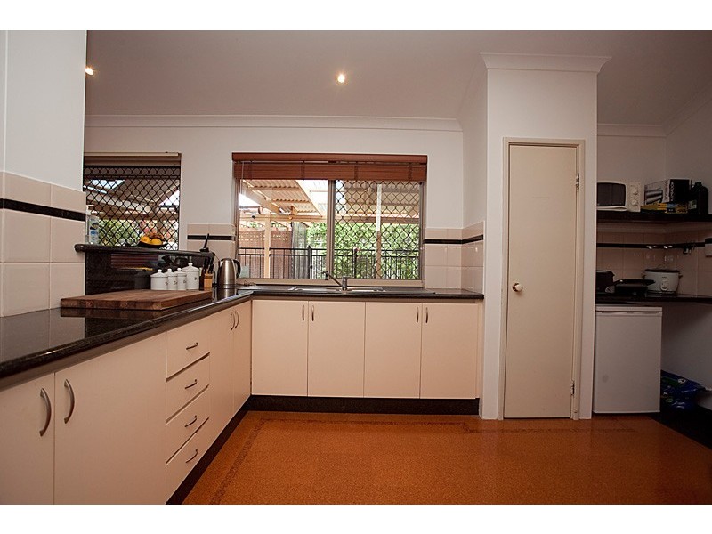 5 Iandra Loop, Carramar WA 6031