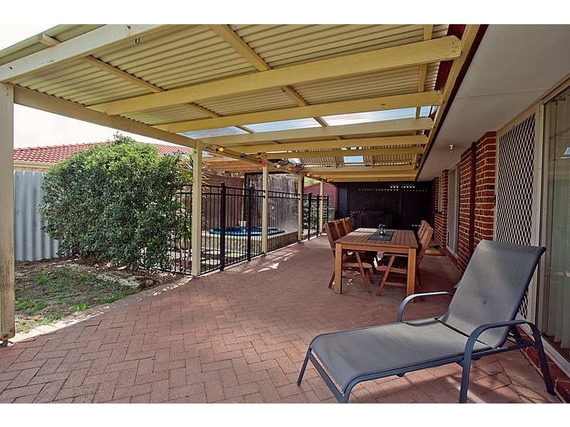 5 Iandra Loop, Carramar WA 6031