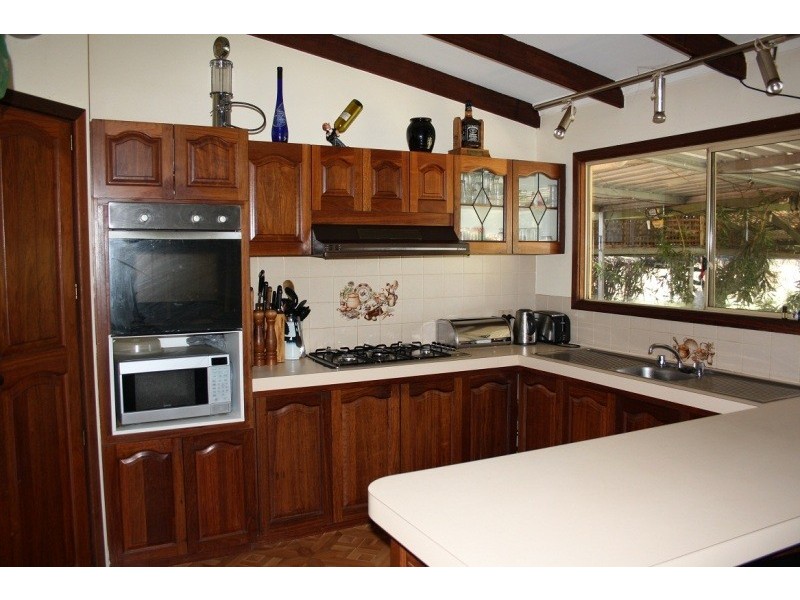 25 Hoy Road, Gingin WA 6503