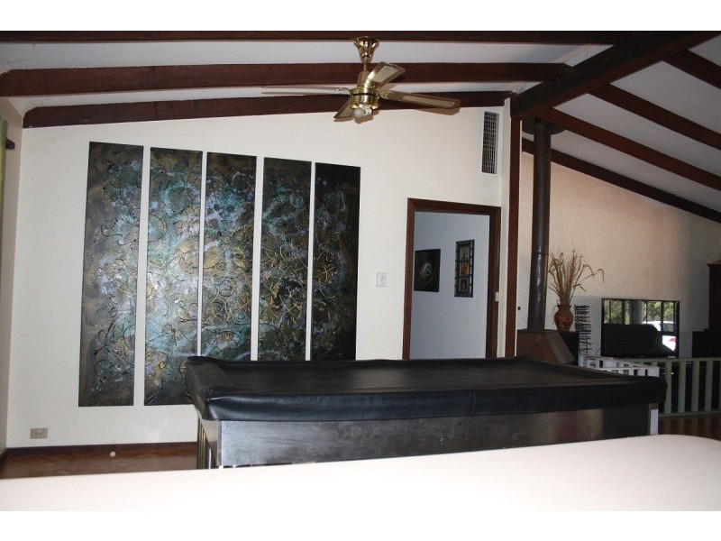 25 Hoy Road, Gingin WA 6503