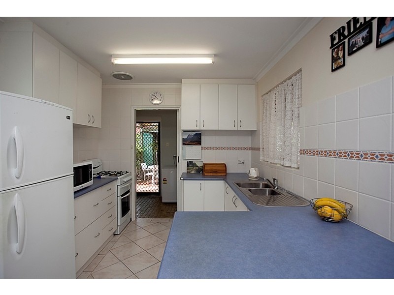 12a Mackay Way, Hillarys WA 6025