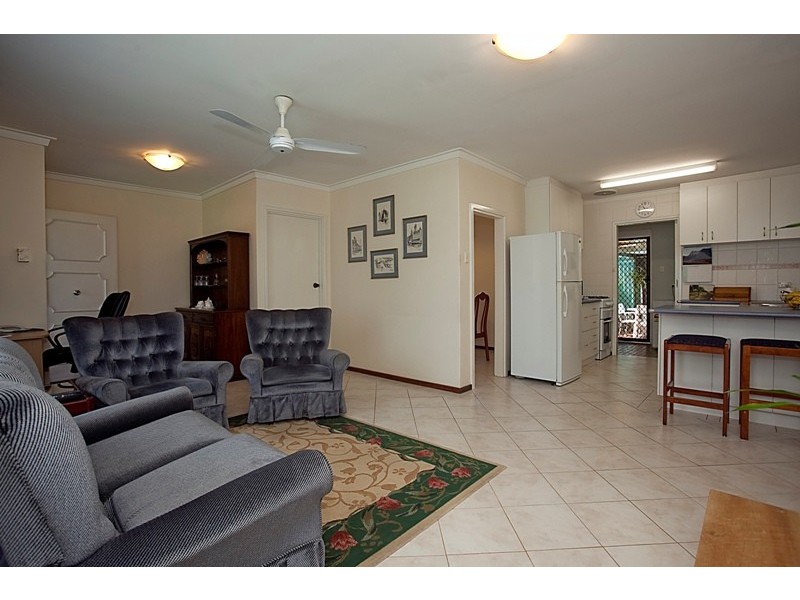 12a Mackay Way, Hillarys WA 6025