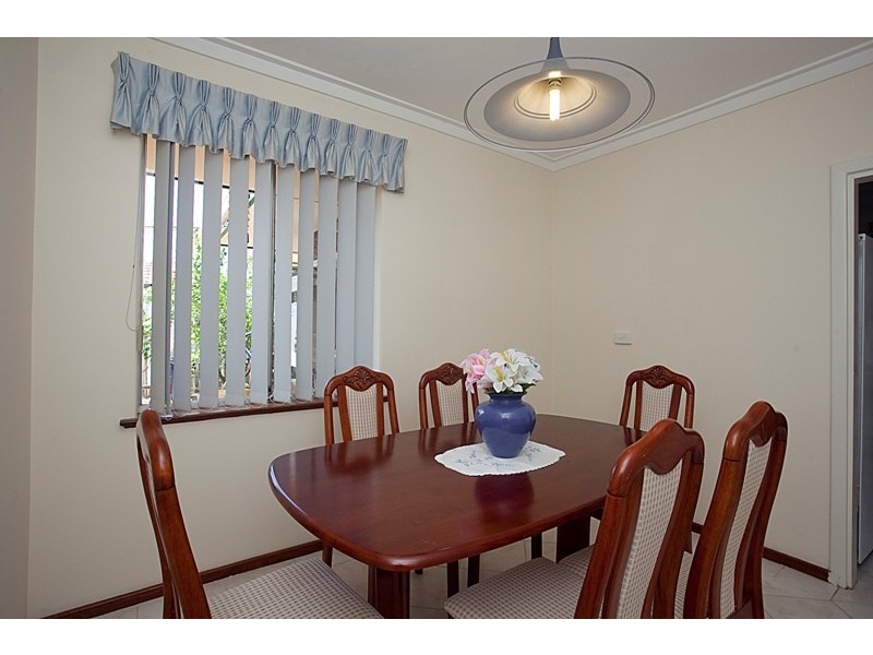 12a Mackay Way, Hillarys WA 6025