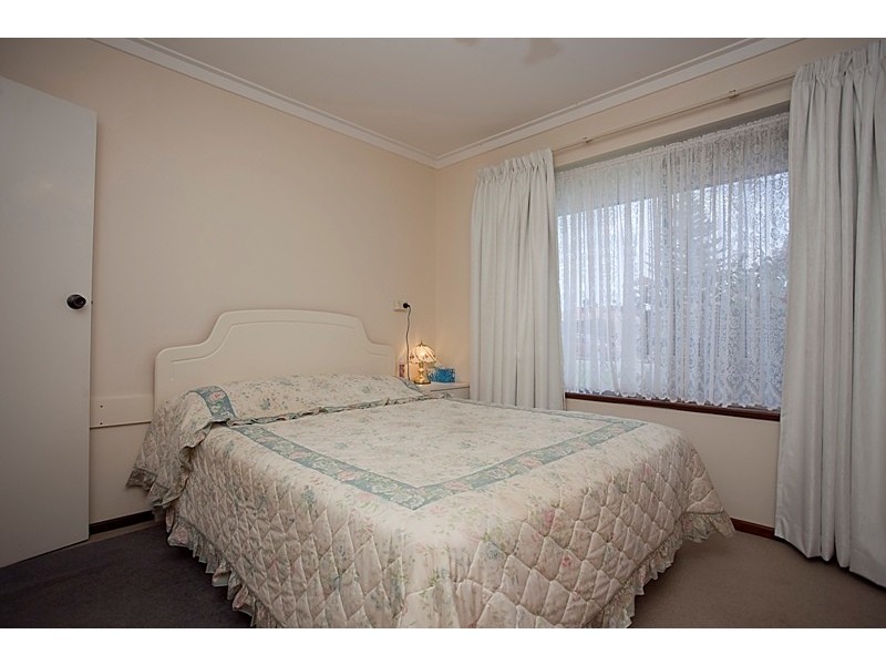 12a Mackay Way, Hillarys WA 6025