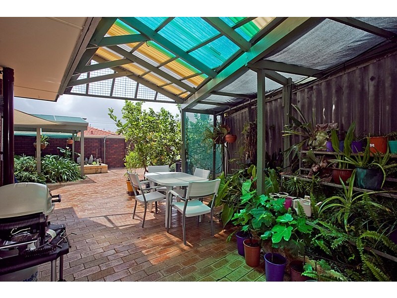 12a Mackay Way, Hillarys WA 6025