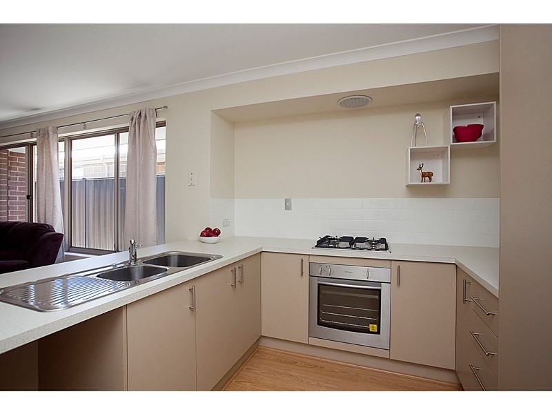 76 Kurrajong Boulevard, Banksia Grove WA 6031