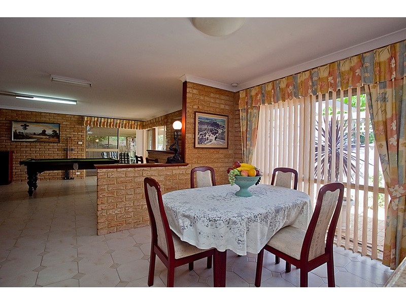 8 Resolute Way, Ocean Reef WA 6027