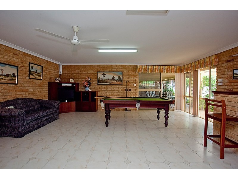 8 Resolute Way, Ocean Reef WA 6027