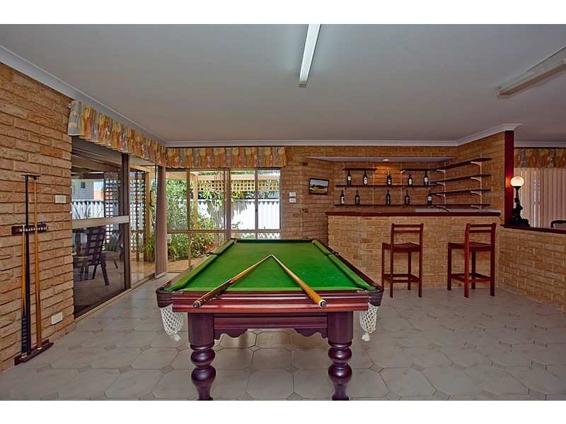 8 Resolute Way, Ocean Reef WA 6027