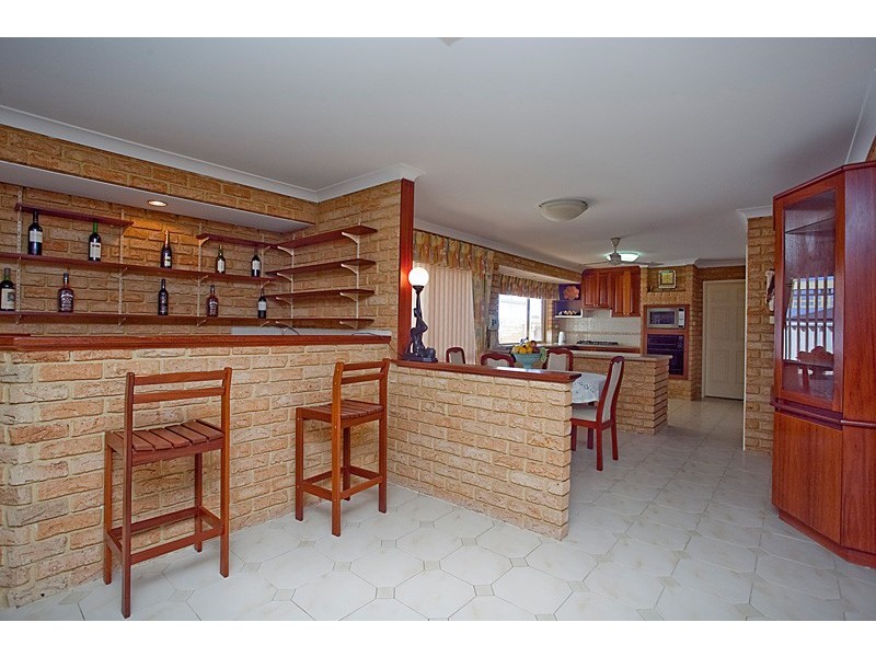 8 Resolute Way, Ocean Reef WA 6027