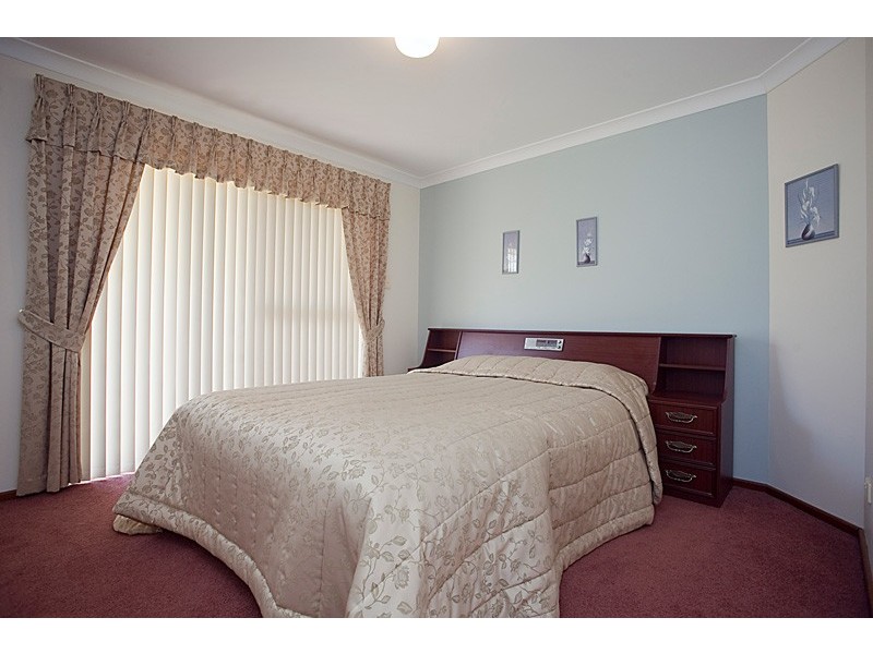 8 Resolute Way, Ocean Reef WA 6027