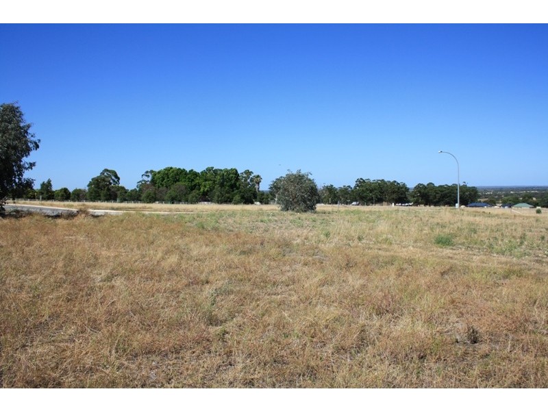 8 Cruden Place, Gingin WA 6503