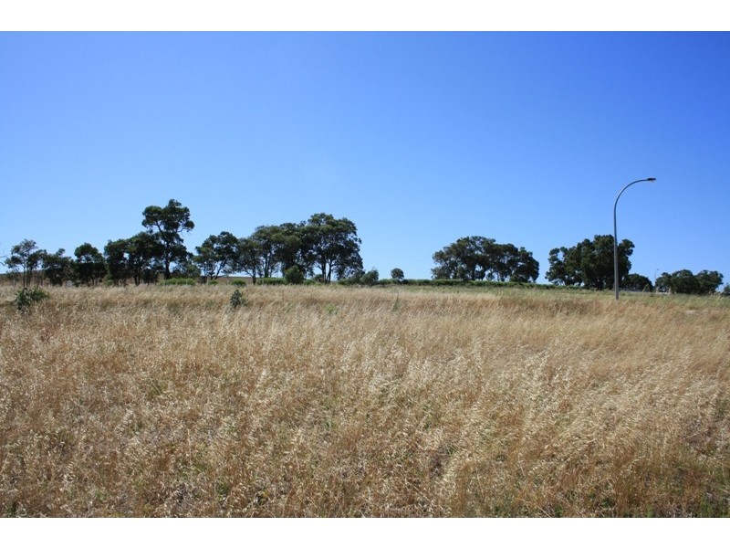 8 Cruden Place, Gingin WA 6503