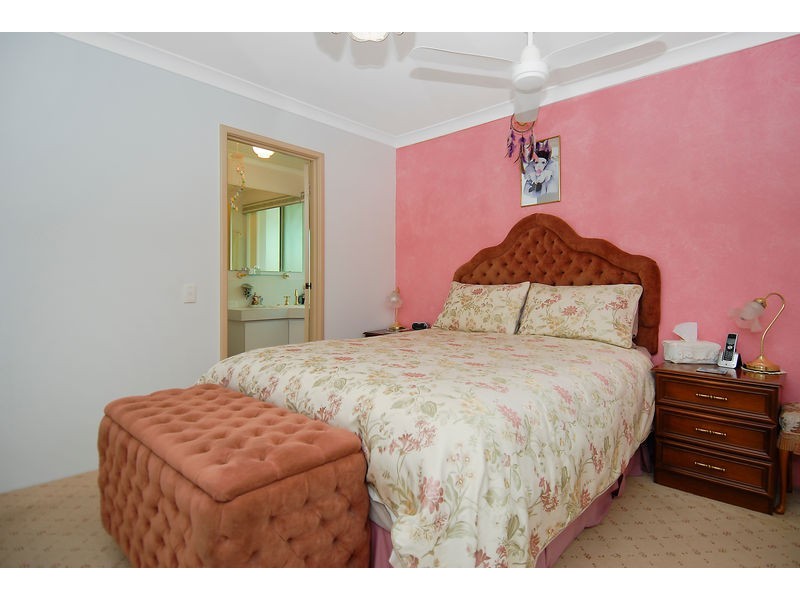 18 Hastings Street, Wanneroo WA 6065