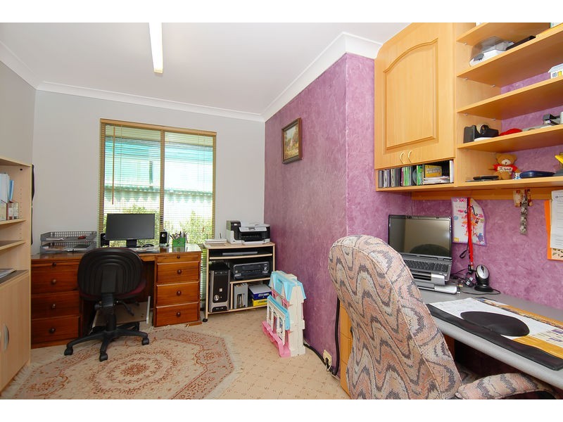 18 Hastings Street, Wanneroo WA 6065