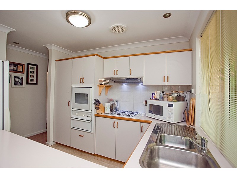 13/33 Cayley Street, Glendalough WA 6016