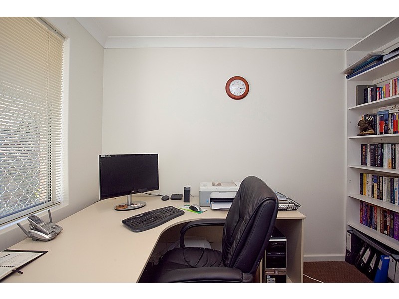 13/33 Cayley Street, Glendalough WA 6016