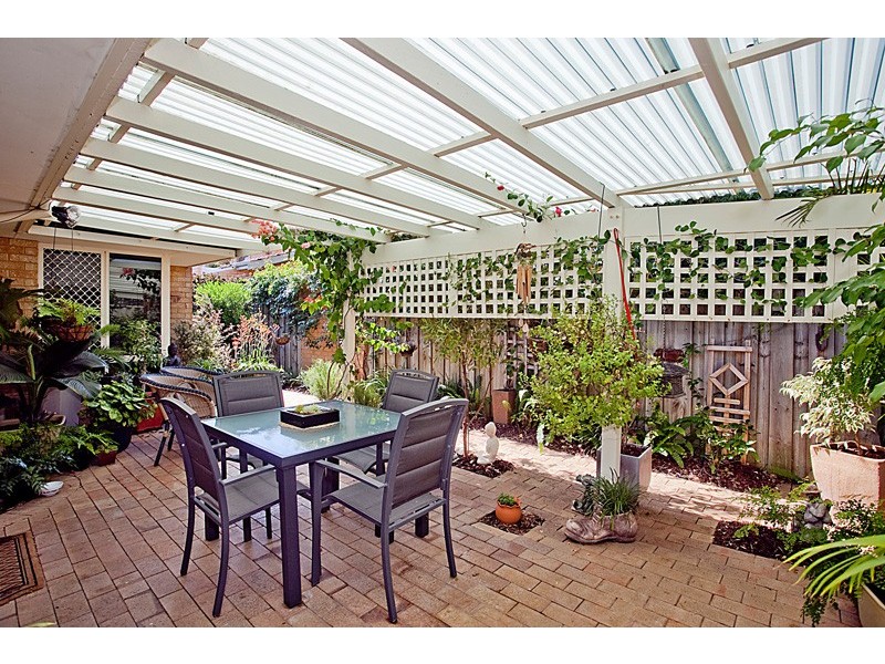 13/33 Cayley Street, Glendalough WA 6016