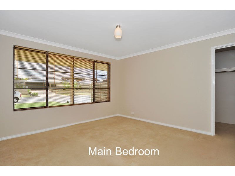 38 Keanefield Drive, Carramar WA 6031