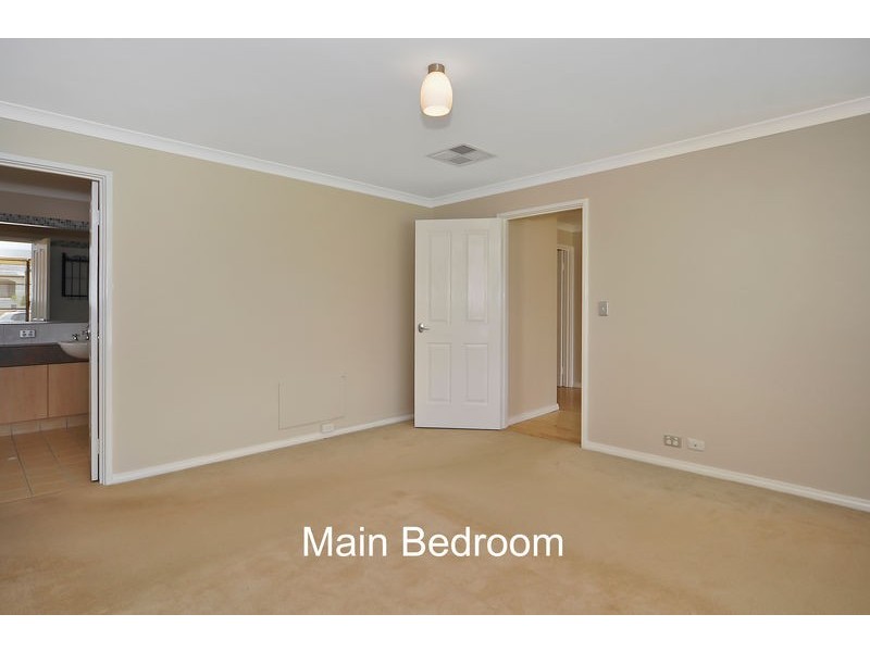 38 Keanefield Drive, Carramar WA 6031