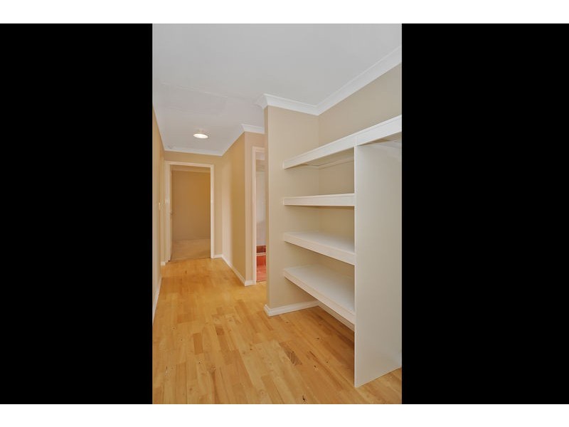 38 Keanefield Drive, Carramar WA 6031