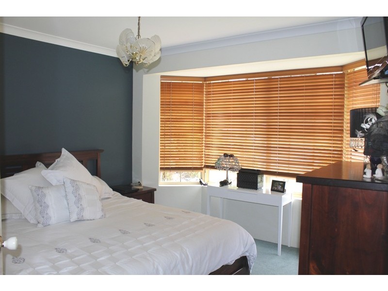 12 Barcoo Close, Sinagra WA 6065